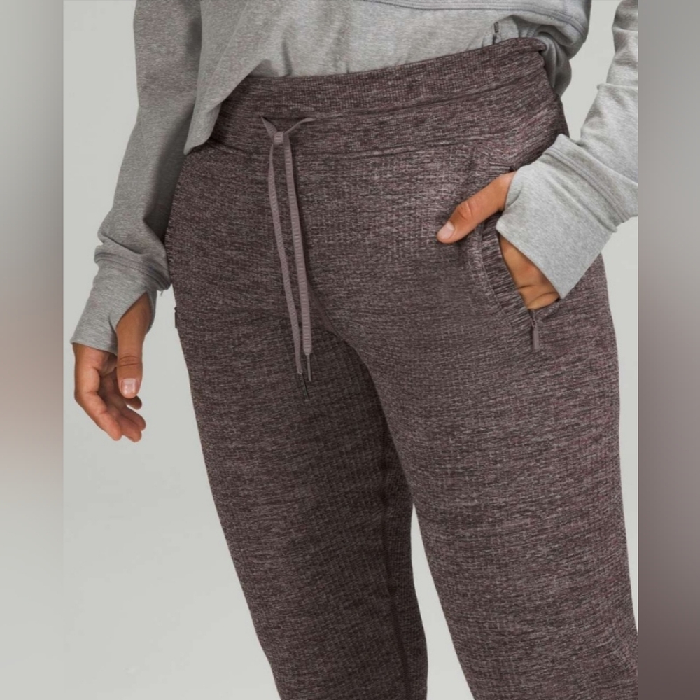 Cozy Marled Wine Knit Jogger Pants - Women's